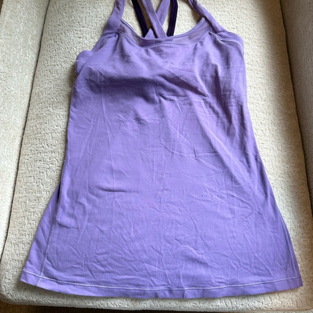 Lululemon tank